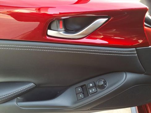 New 2025 MAZDA MX-5 Miata Club w/ Brembo/BBS Recaro Package image 11