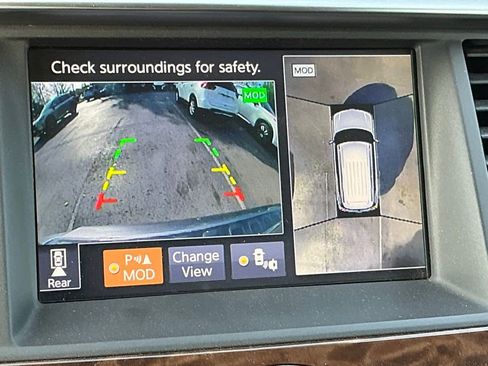 Used 2020 Nissan Armada SL w/ Premium Package image 18