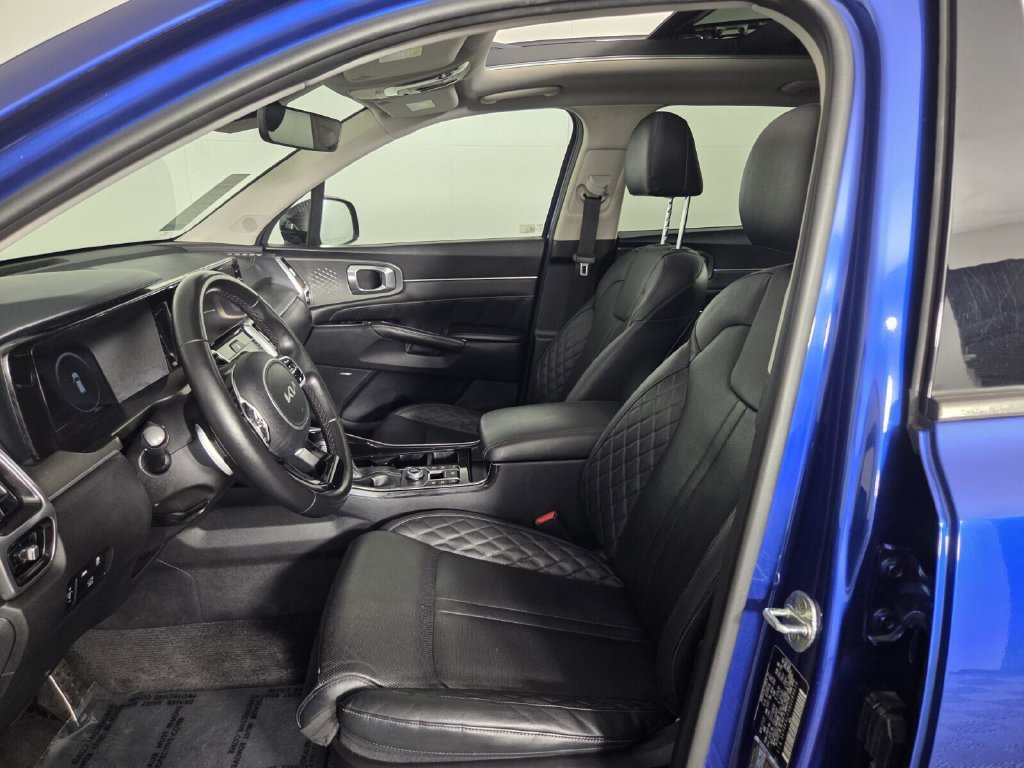 Used 2022 Kia Sorento SX FWD image 29