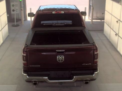 Used 2022 RAM 1500 Laramie AWD/4WD image 3