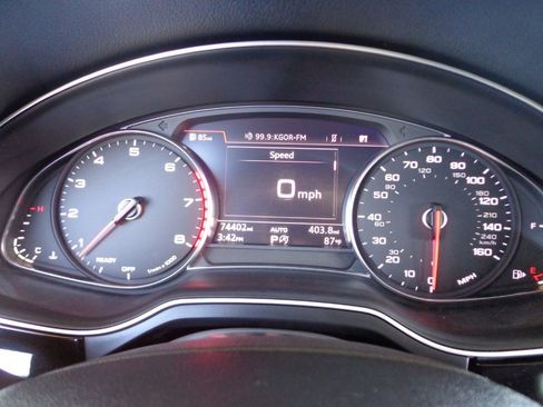 Used 2017 Audi Q7 3.0T Premium Plus AWD/4WD image 26