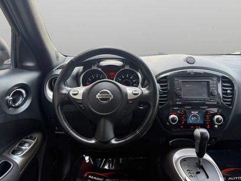 Used 2013 Nissan Juke SL AWD/4WD image 28