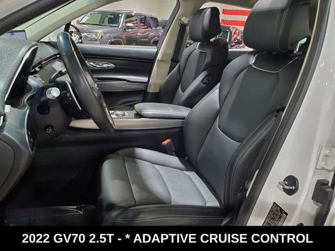 Used 2022 Genesis GV70 2.5T w/ Select Package image 6