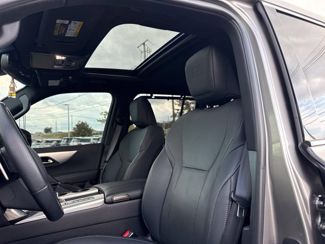 Used 2024 Lexus LX 600 F Sport AWD/4WD image 2