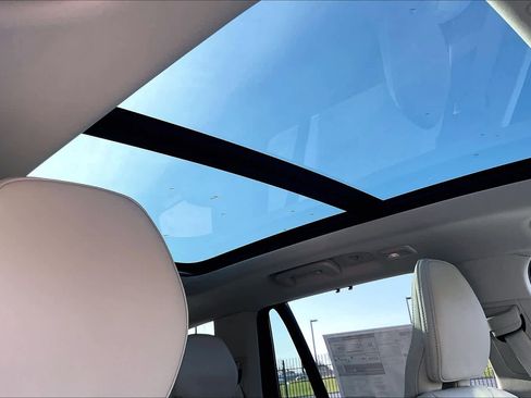 New 2026 Volvo XC90 T8 Ultra w/ Protection Package Premier image 30