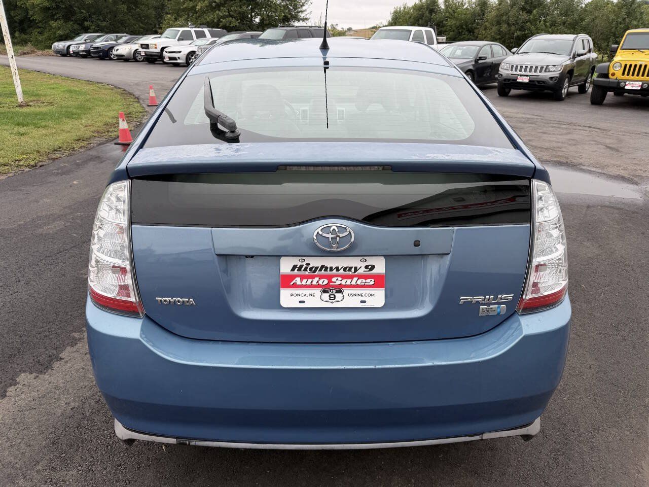 Used 2007 Toyota Prius w/ Pkg 3 FWD image 4