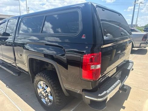 Used 2016 GMC Sierra 2500 SLE w/ HD SLE Value Package AWD/4WD image 6