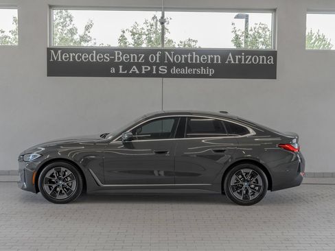 Used 2023 BMW i4 eDrive35 RWD image 2