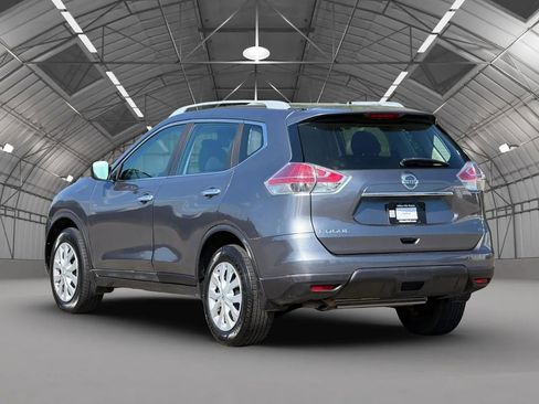 Used 2016 Nissan Rogue SV FWD image 10