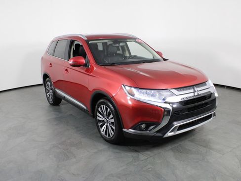 Used 2019 Mitsubishi Outlander ES AWD/4WD image 4