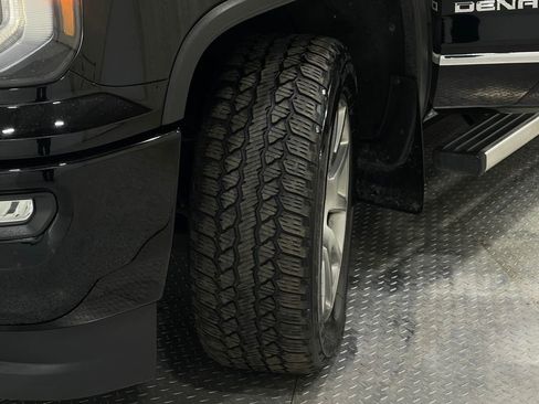 Used 2017 GMC Sierra 1500 Denali image 39