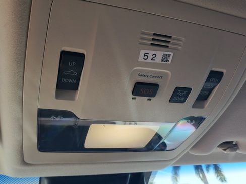 Used 2018 Lexus ES 350 w/ Premier Package FWD image 26