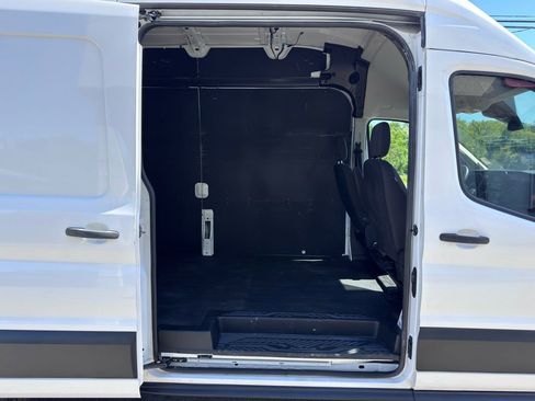 Used 2024 Ford Transit 250 148 High Roof Extended w/ Load Area Protection Package RWD image 31