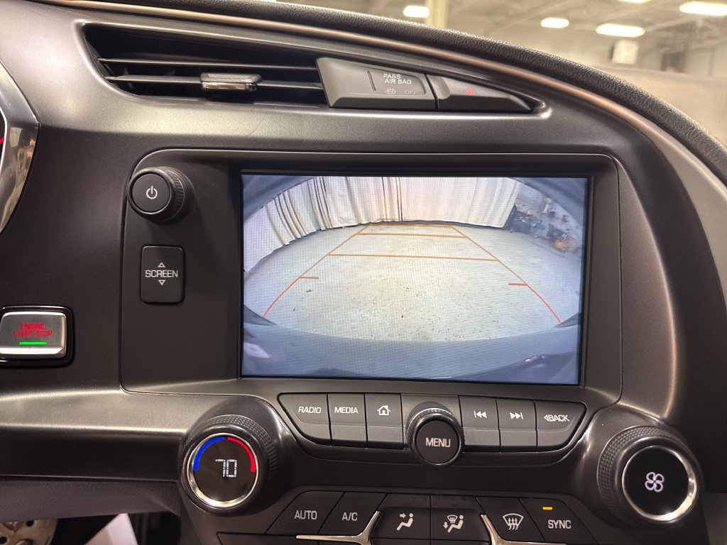 Used 2019 Chevrolet Corvette Stingray Coupe w/ 1LT RWD image 9