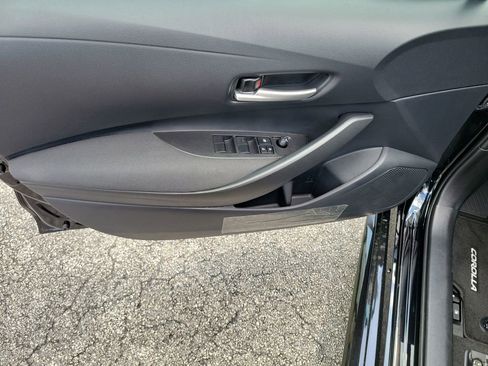 New 2026 Toyota Corolla SE FWD image 19