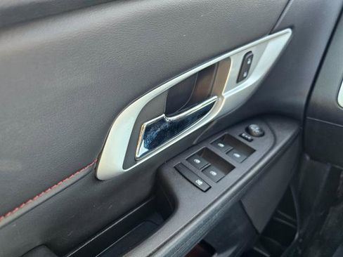 Used 2017 GMC Terrain SLE FWD image 19