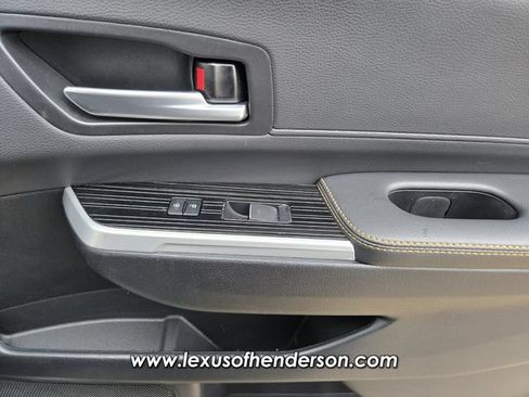 Used 2025 Toyota Sienna XLE Woodland Edition AWD/4WD image 19