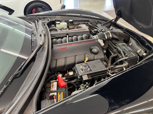 Used 2007 Chevrolet Corvette Coupe image 18