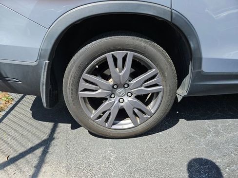 Certified 2022 Honda Pilot Sport image 9