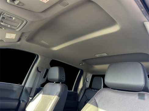 Used 2022 Chevrolet Silverado 2500 LTZ image 33