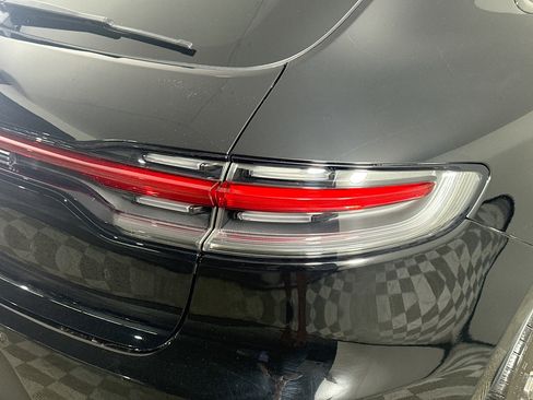 Used 2020 Porsche Macan S w/ Premium Package Plus image 33