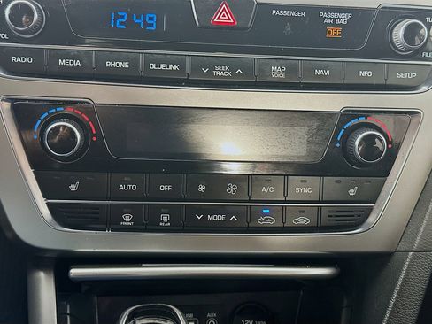 Used 2015 Hyundai Sonata Sport w/ Option Group 04 FWD image 24