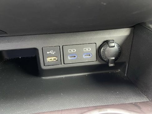 Used 2022 Toyota Highlander Platinum image 20