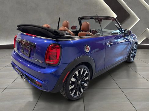 Used 2019 MINI Cooper S w/ Driver Assistance Package FWD image 3