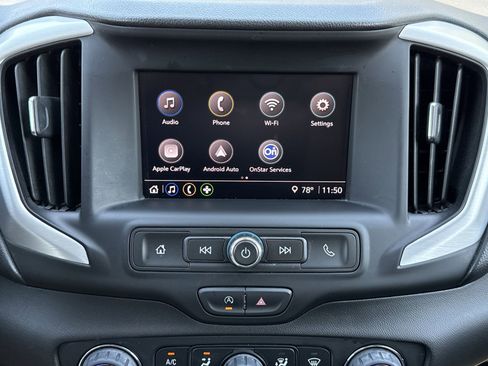 Used 2024 GMC Terrain SLE w/ Driver Convenience Package image 20