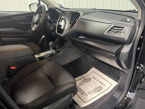 Used 2024 Subaru Ascent 8-Passenger image 3