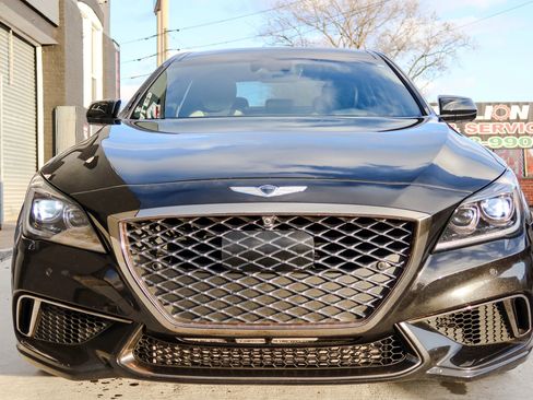 Used 2018 Genesis G80 3.3T Sport image 2