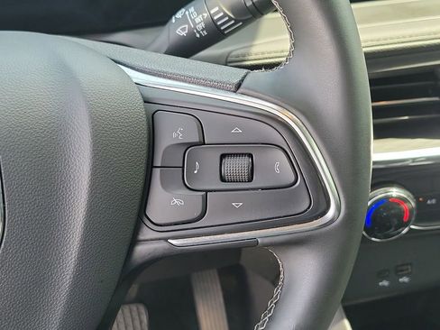 Used 2025 Buick Encore GX Preferred FWD image 25