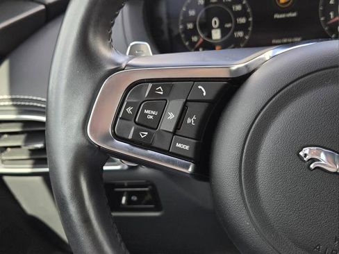 Used 2020 Jaguar F-PACE S image 12