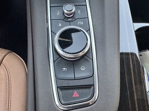 Used 2024 Cadillac Escalade Premium Luxury w/ LPO, Floor Liner Package image 31