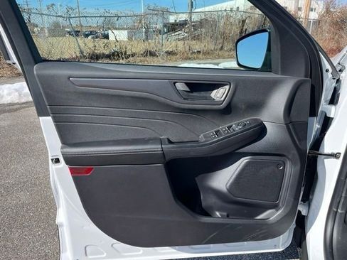New 2026 Ford Escape Active w/ Cold Weather Package FWD image 11