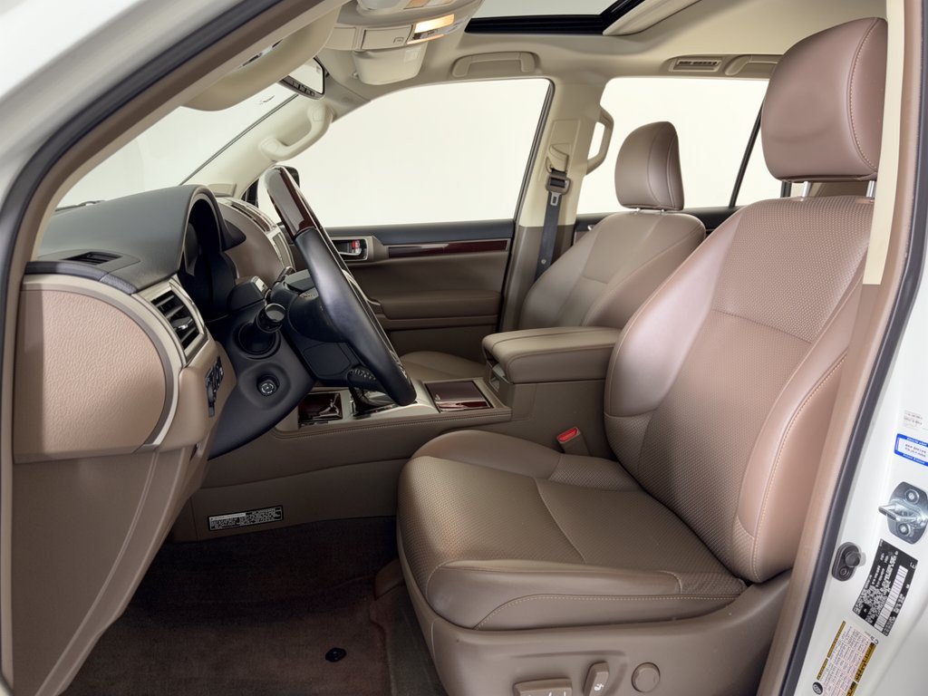 Used 2019 Lexus GX 460 Luxury AWD/4WD image 5