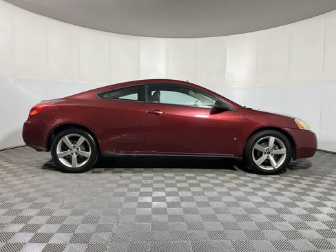 Used 2008 Pontiac G6 GT w/ Premium Package FWD image 9