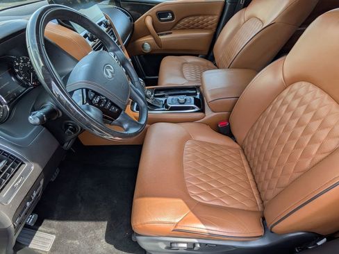 Used 2024 INFINITI QX80 Sensory w/ Cargo Package AWD/4WD image 11