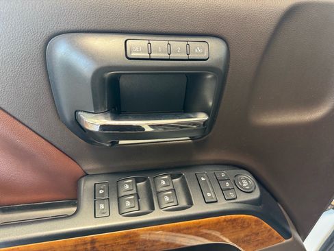 Used 2016 Chevrolet Silverado 1500 High Country AWD/4WD image 13