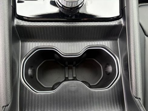 New 2025 Jeep Grand Cherokee Limited image 25