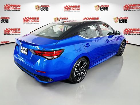 Certified 2024 Nissan Sentra SR w/ SR Premium Package FWD image 17