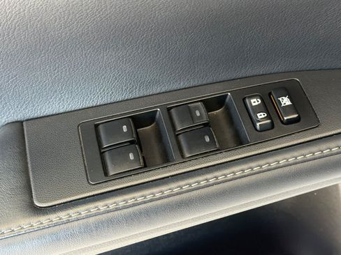 Used 2013 Lexus ES 300h w/ Luxury Pkg FWD image 13