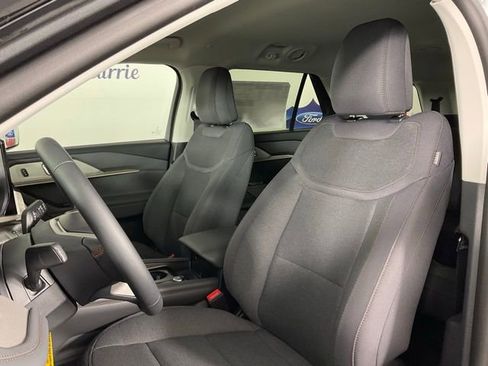 New 2026 Ford Explorer Active image 13