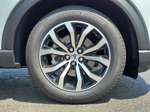 New 2026 Ford Explorer ST-Line AWD/4WD image 9