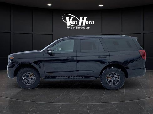 New 2026 Ford Expedition Tremor image 14