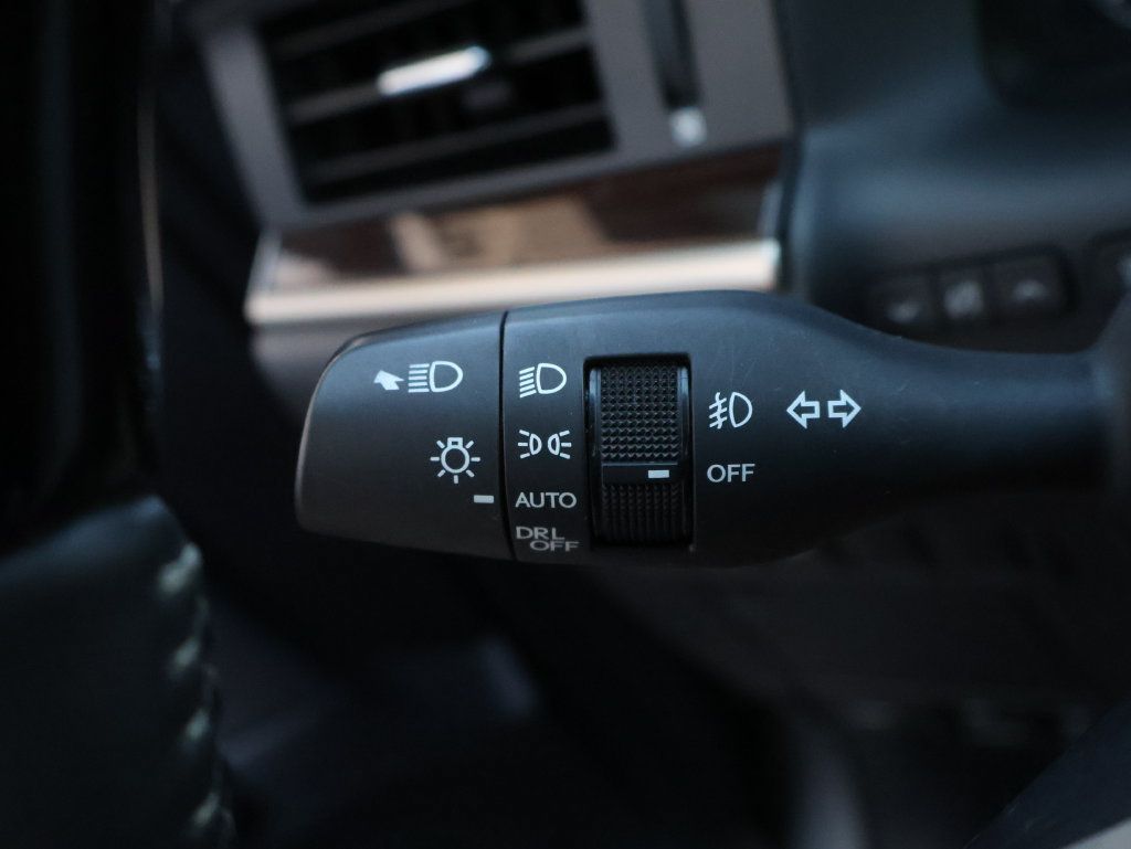 Used 2016 Lexus ES 350 w/ Premium Package w/Wood Trim FWD image 42