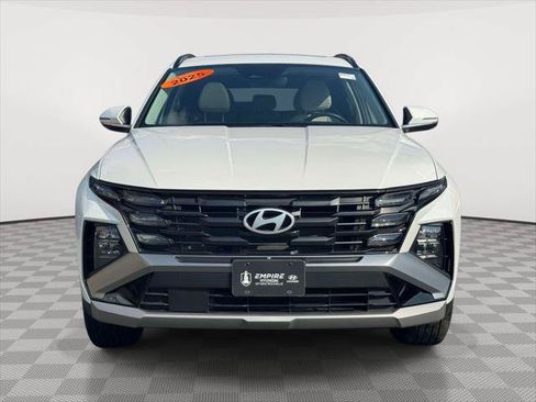 Certified 2025 Hyundai Tucson SEL AWD/4WD image 2