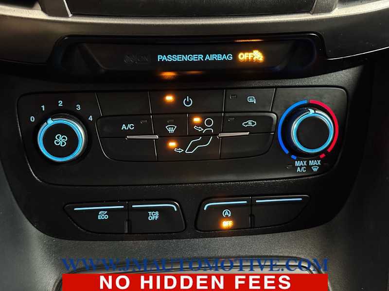 Used 2022 Ford Transit Connect XL FWD image 32