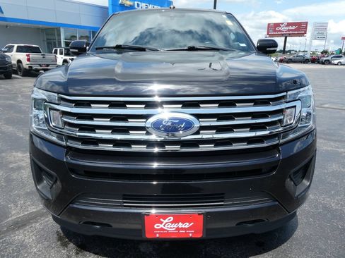 Used 2020 Ford Expedition XLT w/ Equipment Group 202A AWD/4WD image 9