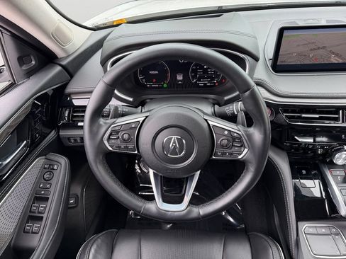 Used 2023 Acura MDX SH-AWD w/ Advance Package image 17